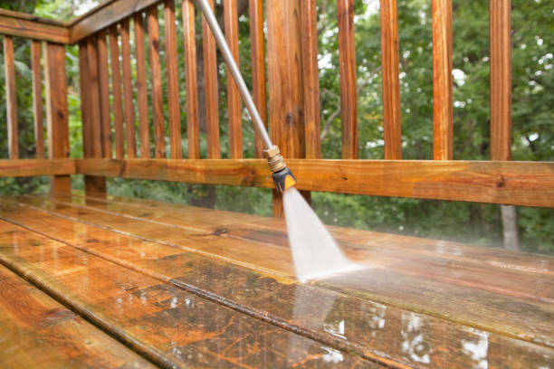 Why Choose Our Certified Pressure Washing Experts for Your Project Needs in Lake Barcroft, VA?